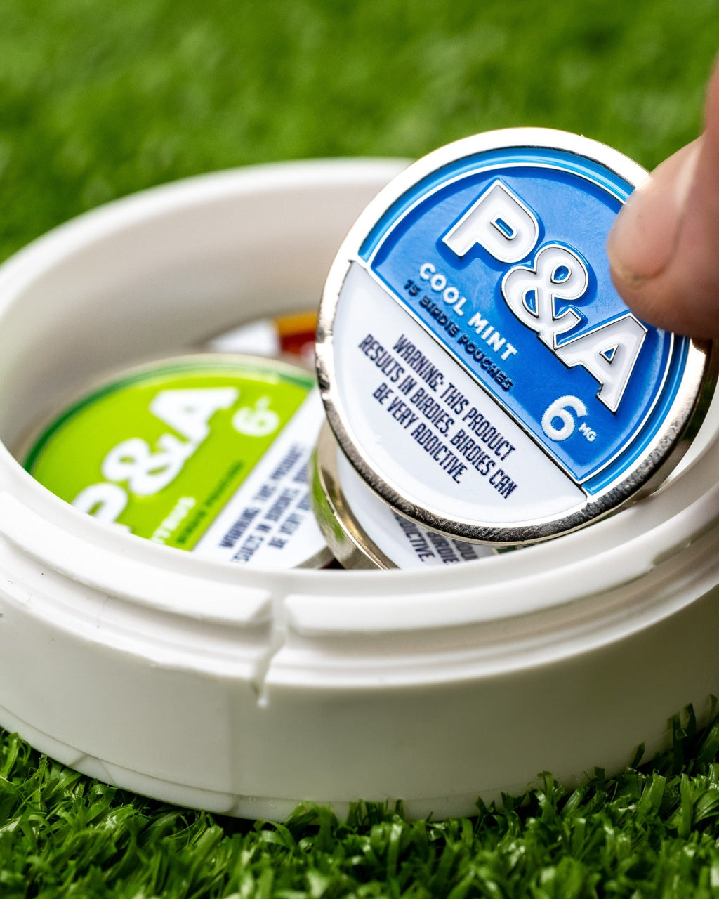 Pins and Aces 6 Milly - Cool Mint Ball Marker — lifestyle context