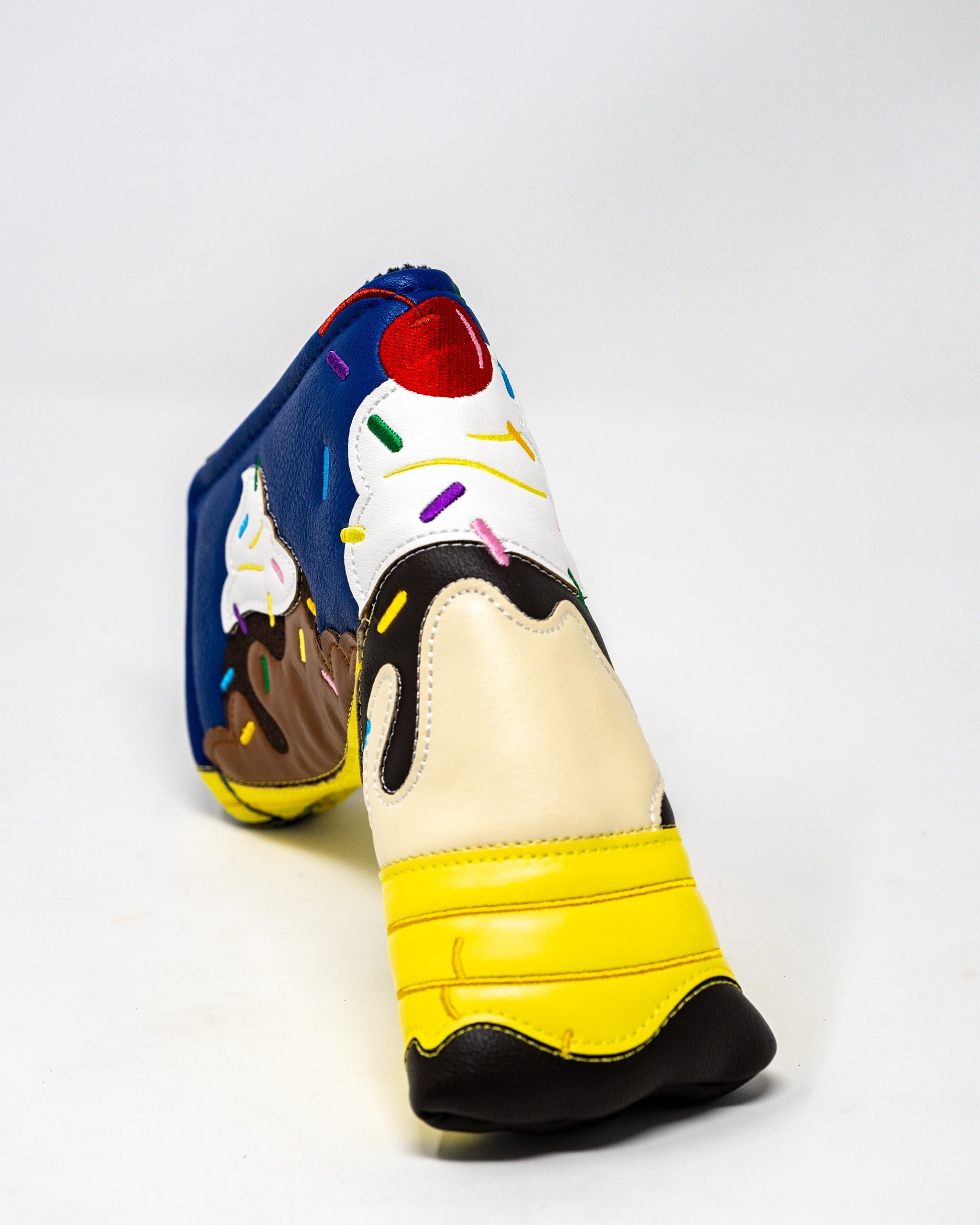 Pins and Aces Banana Split - Blade Putter Cover — alternative angle