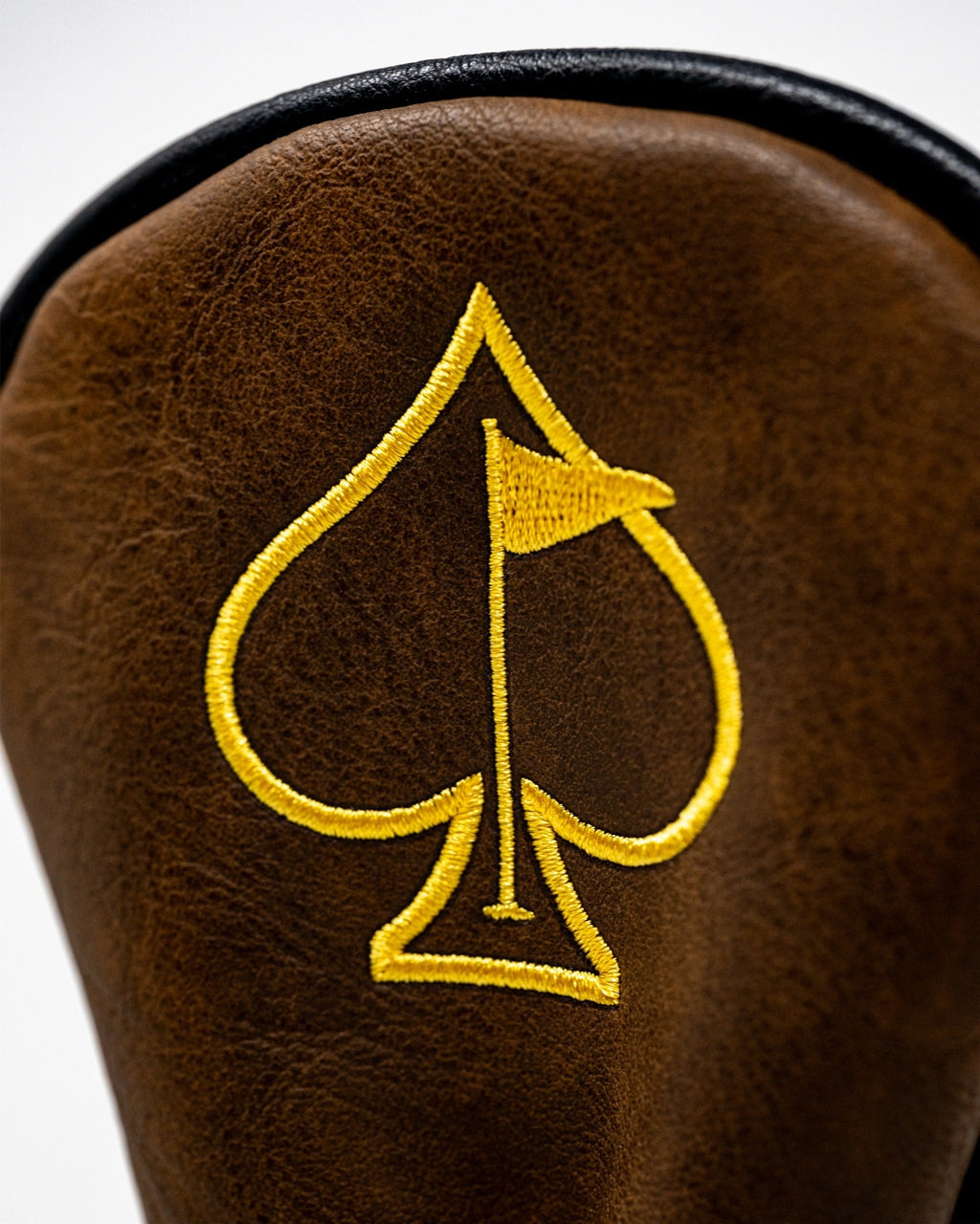 Yellowstone Hybrid Cover – Pins and Aces, view 8