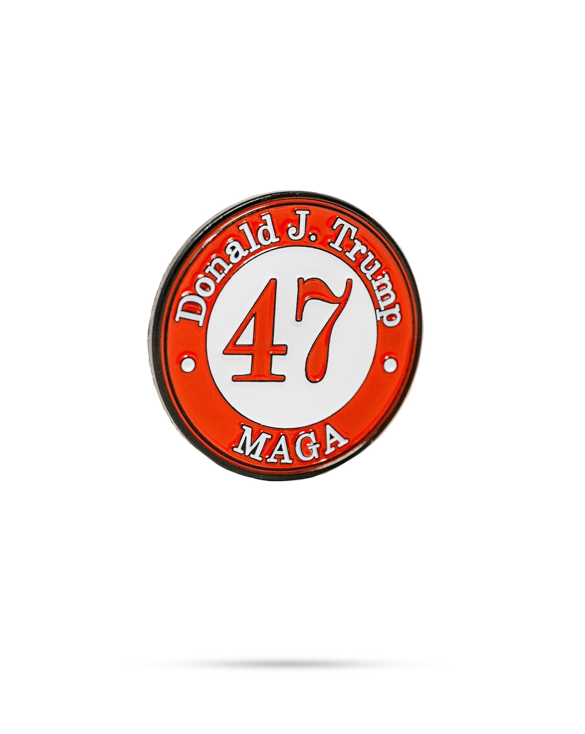 Pins and Aces 47 Ball Marker — detail close-up