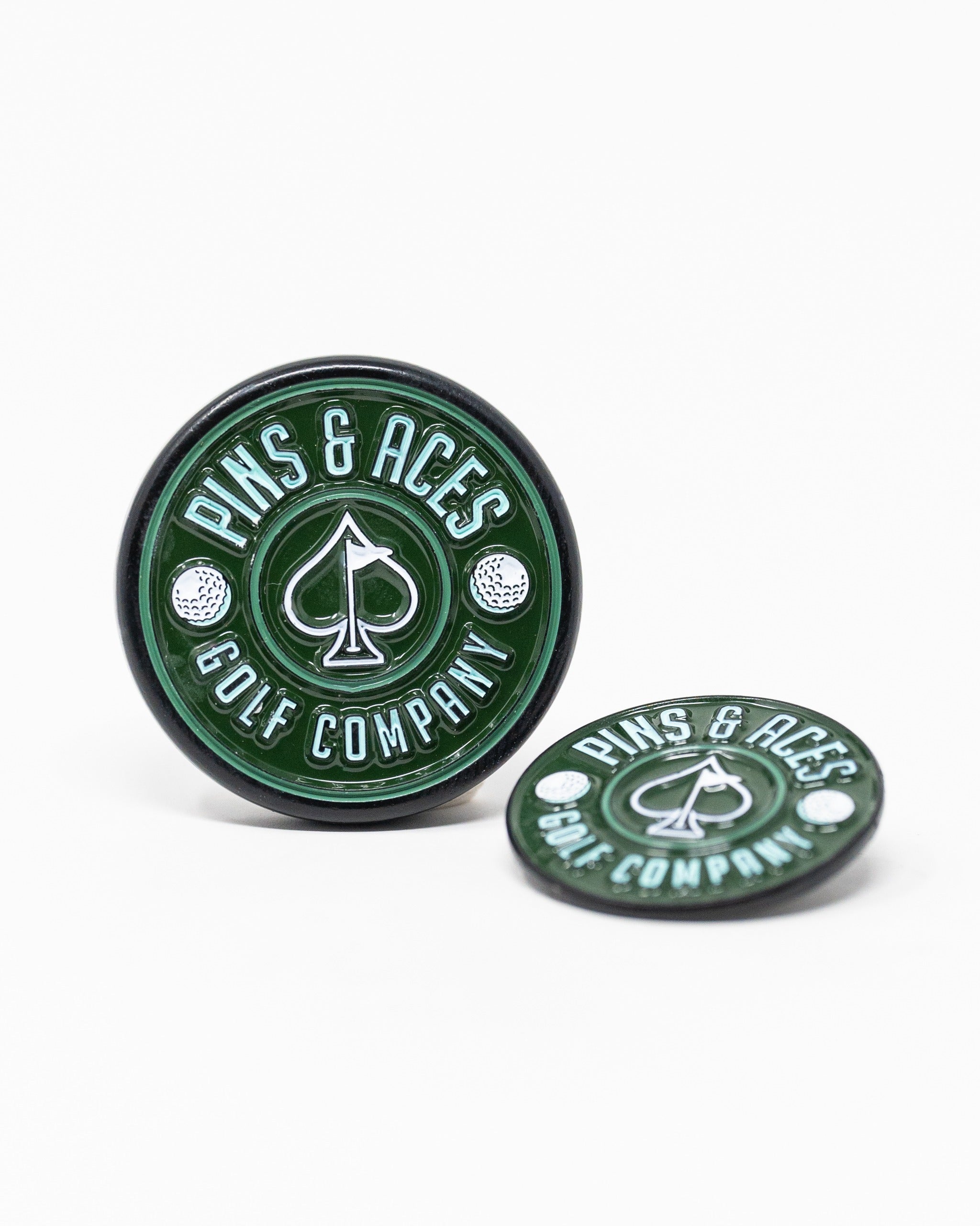 Pins and Aces Pop Out Medallion Ball Marker - Green — lifestyle context