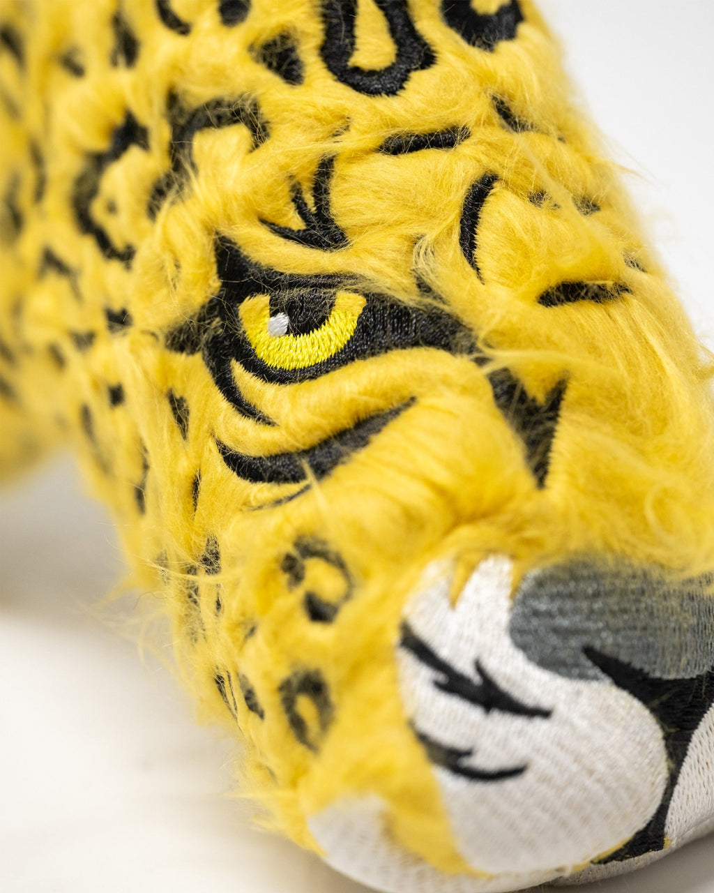Pins and Aces Leopard - Blade Putter Cover — in-use photo
