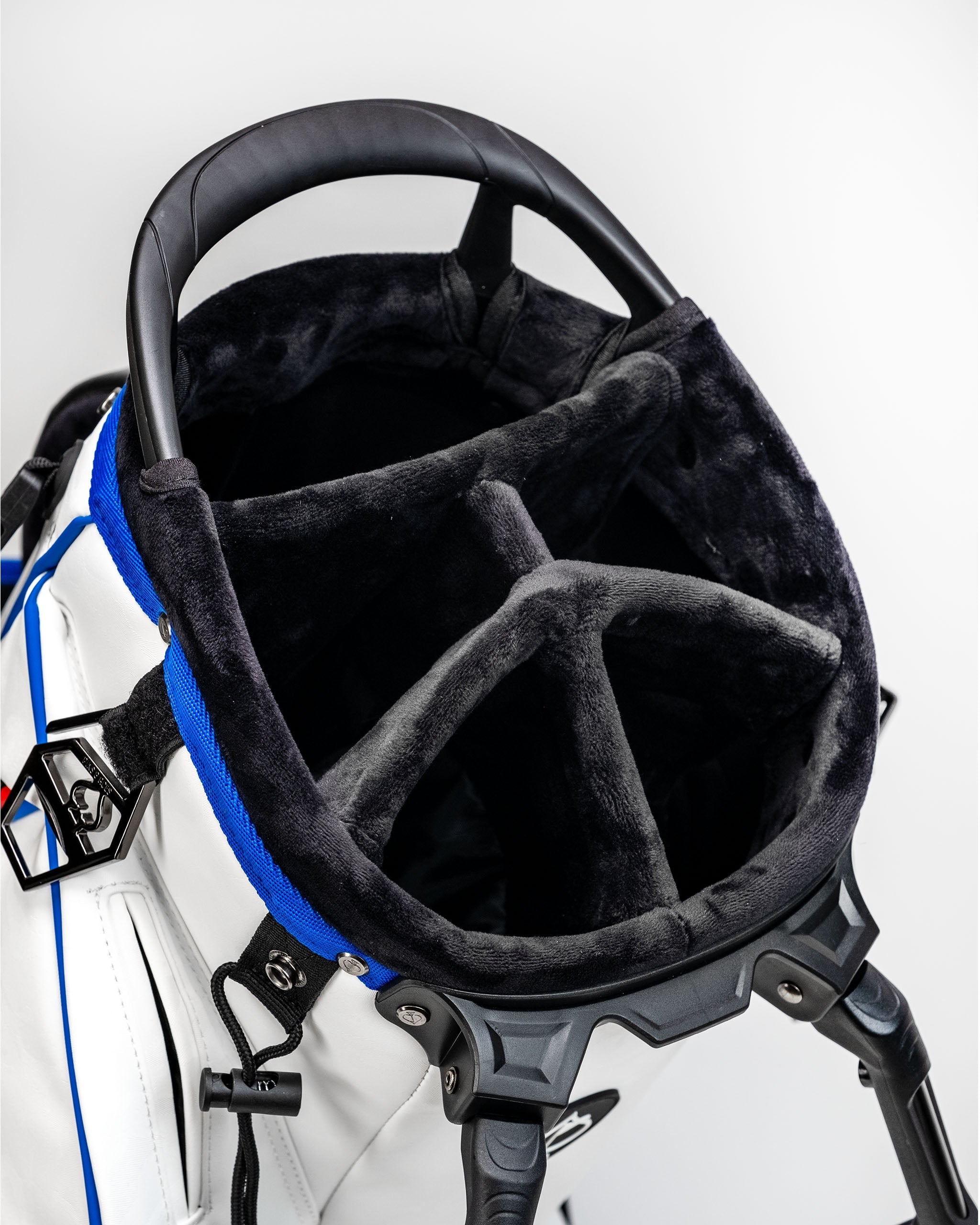 Pins and Aces Player Preferred™ Golf Bag - Golf of America — side view