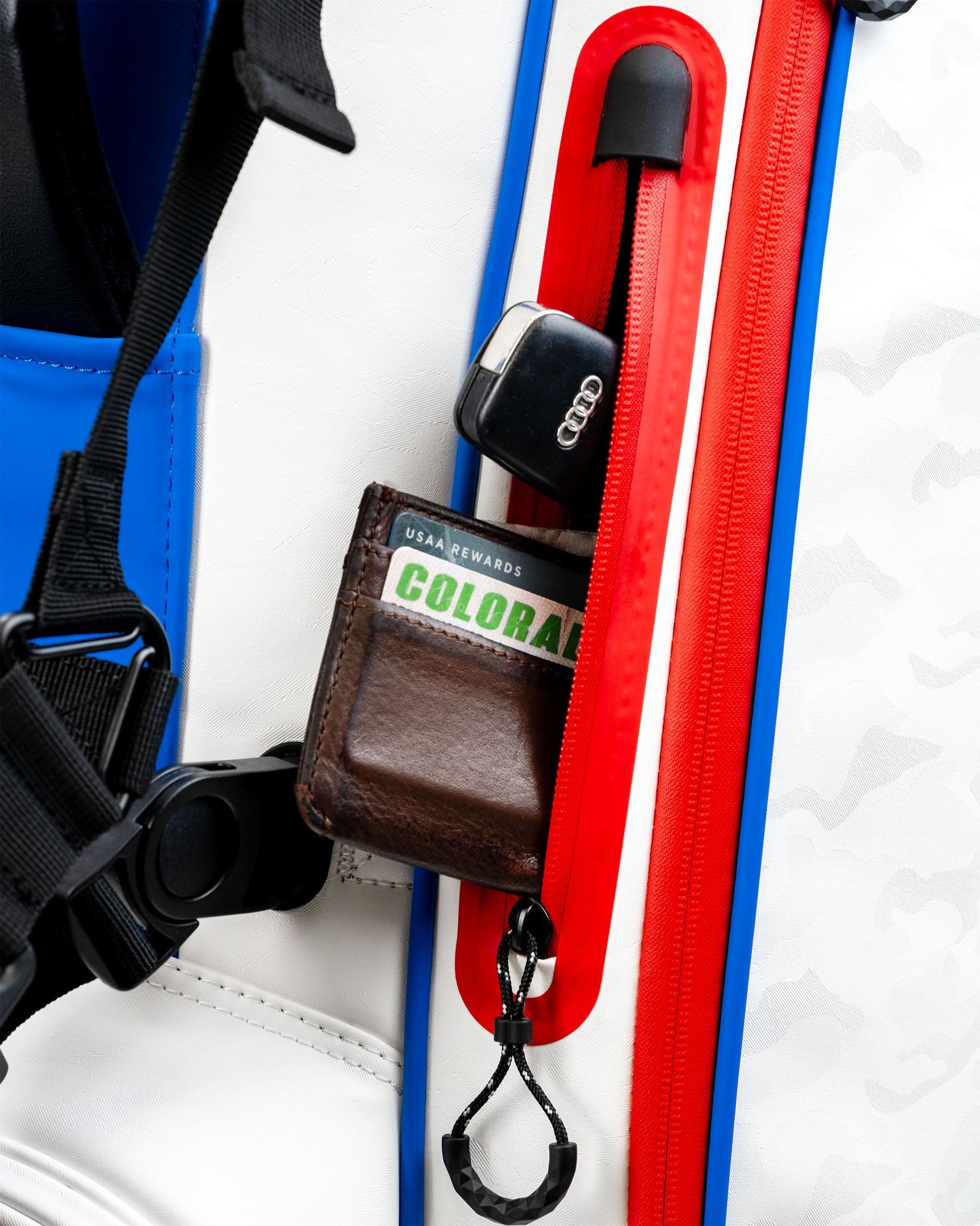 Pins and Aces Player Preferred™ Golf Bag - Golf of America — side view
