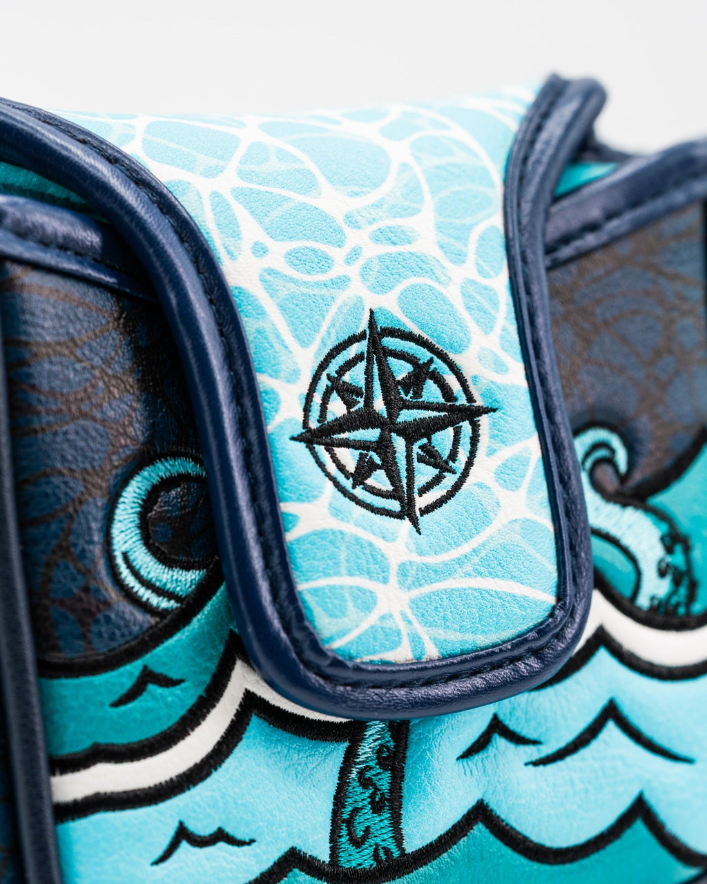 Pins and Aces Kraken - Mallet Putter Cover — back view