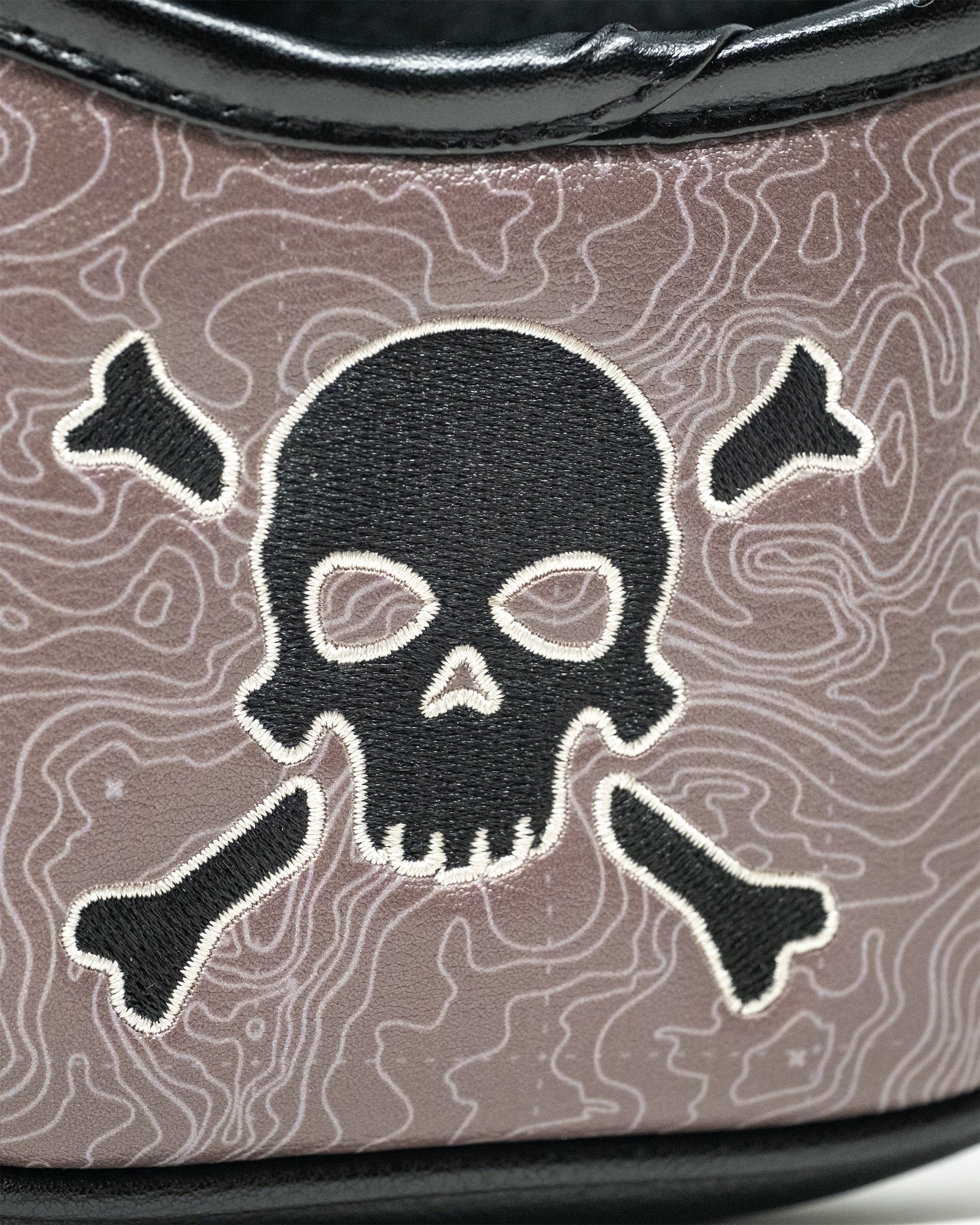 Pins and Aces Pirate - Mallet Putter Cover — feature highlight