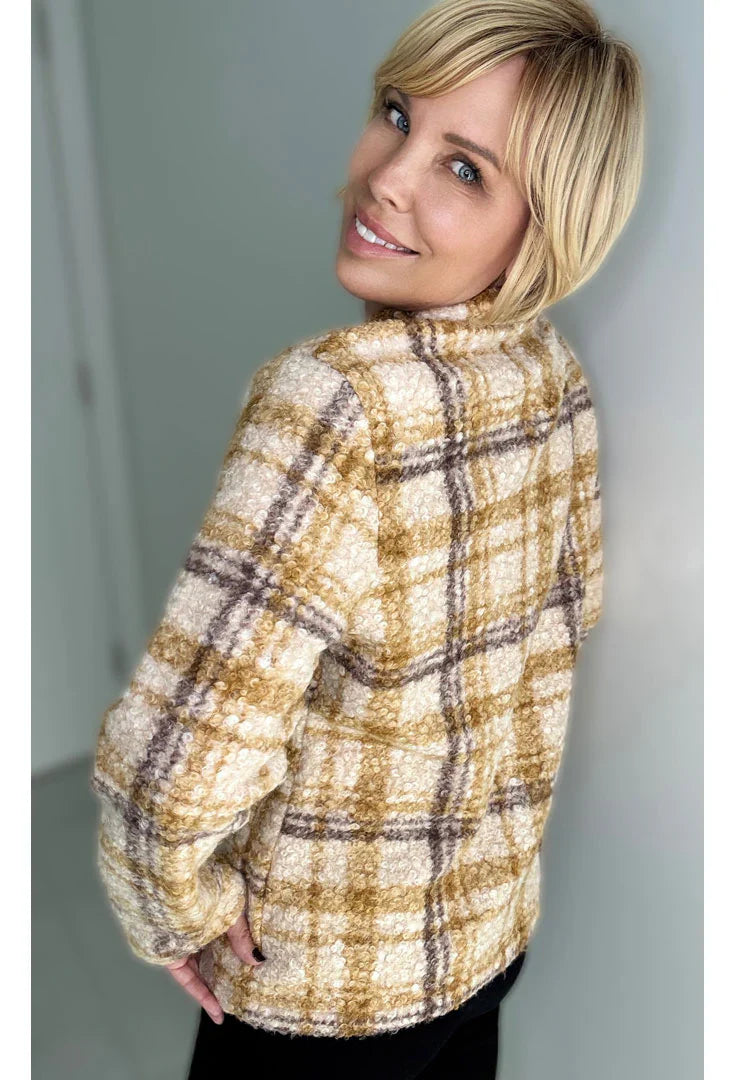 KADOU BOUTIQUE Plaid Soft Jacket — detail close-up