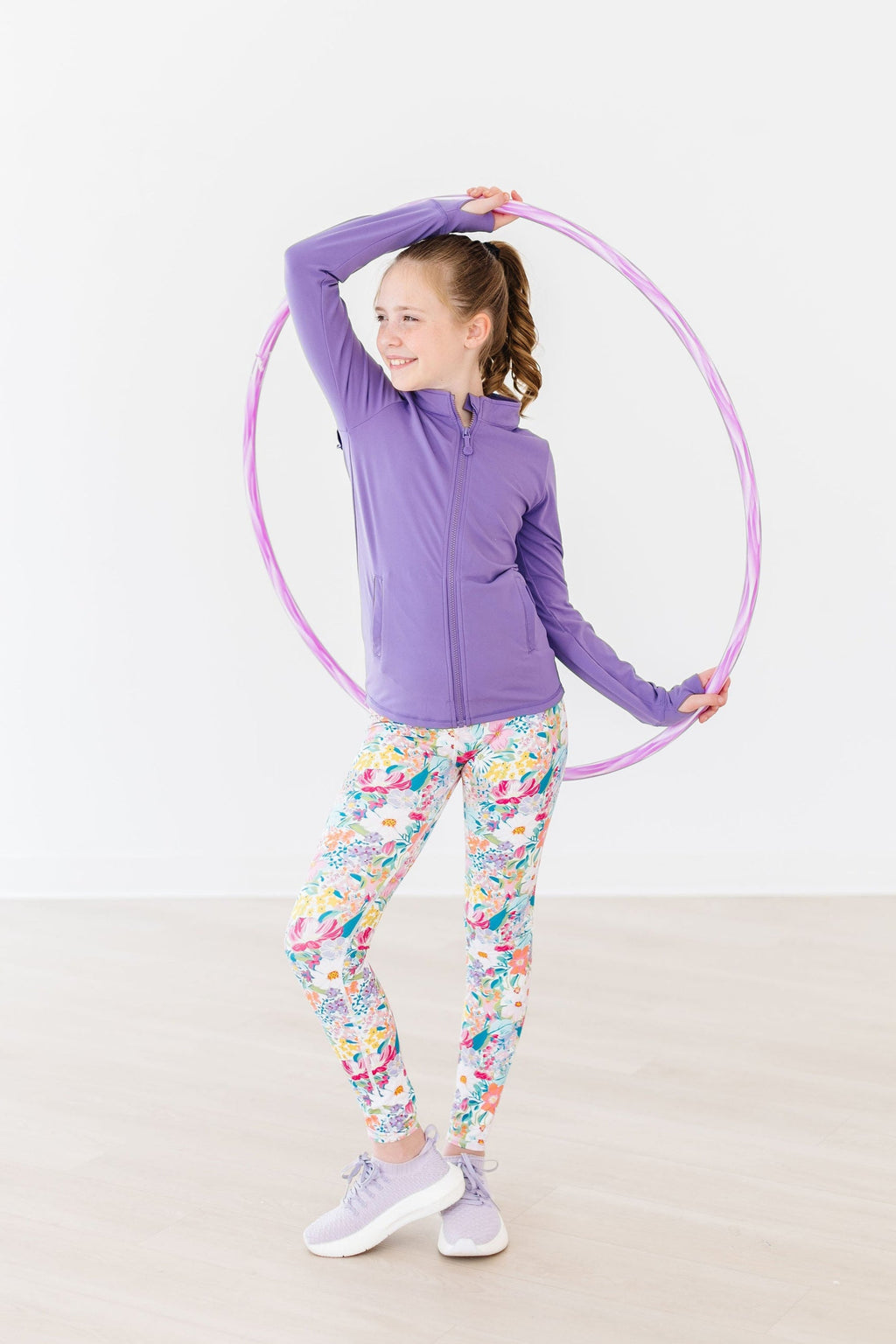 Mila & Rose ® SALE Petal Power Active Legging — back view