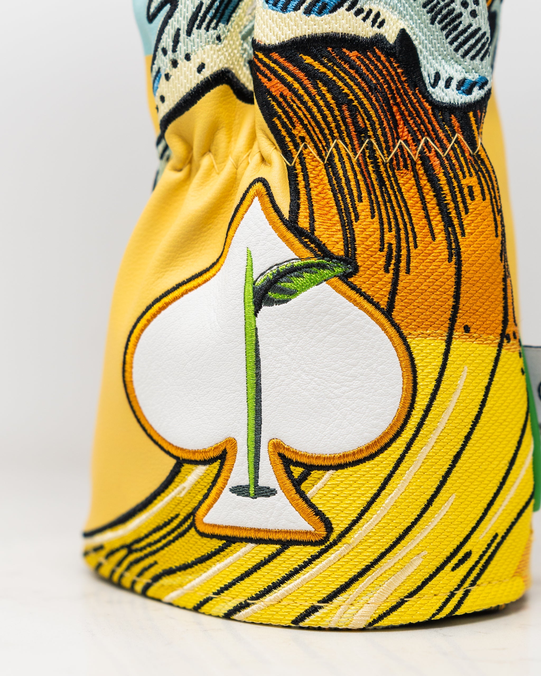 Pins and Aces Mimosa - Driver Cover — color detail