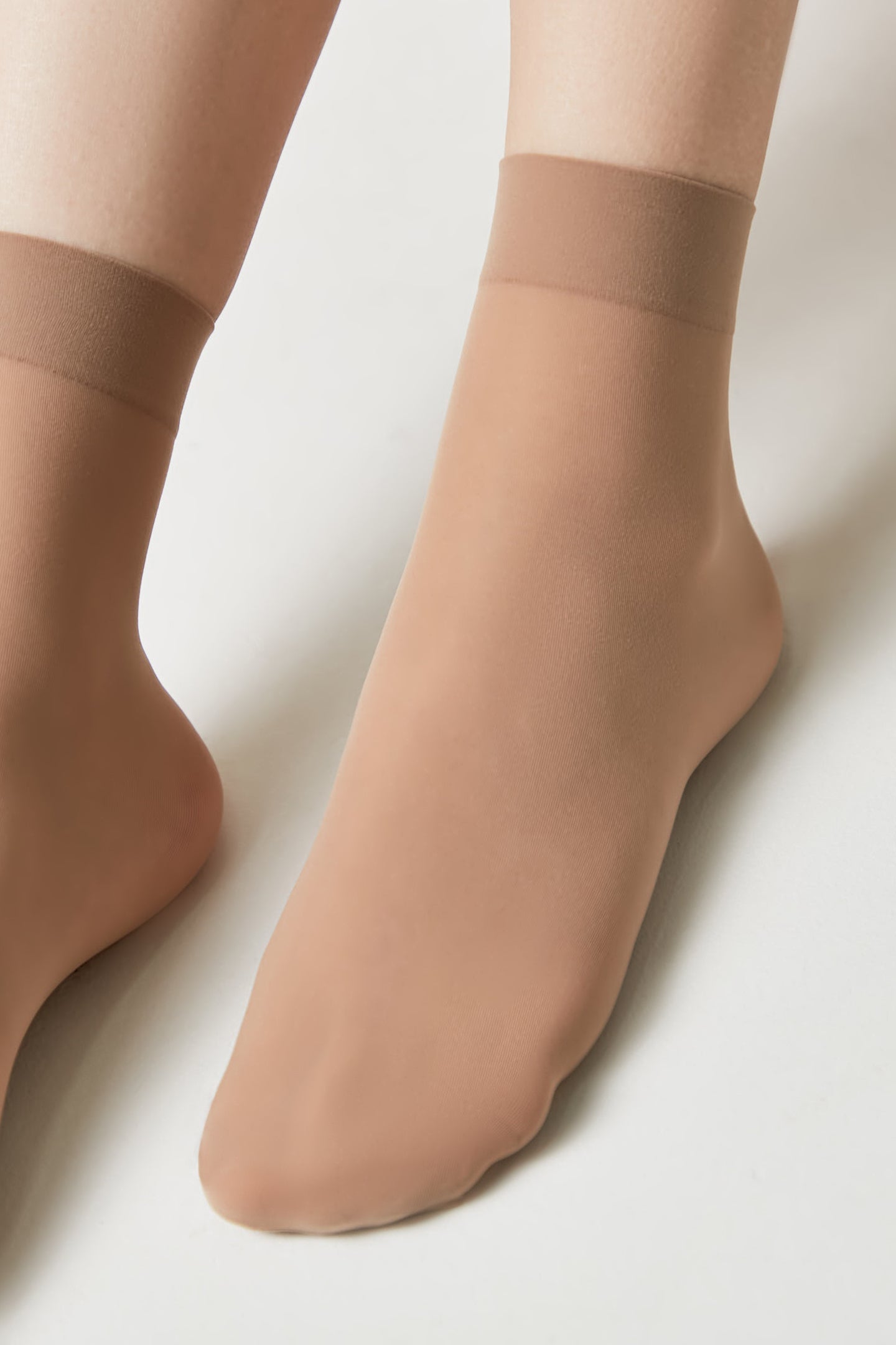 TheRanok.com Socks Conte Pudra 20 Den (2 pairs) — detail close-up