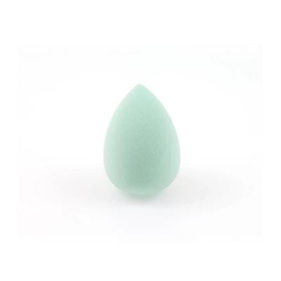 Nascita Makeup Sponge Egg - Flawless Foundation Blender, Travel-Friendly & Soft Application - Green