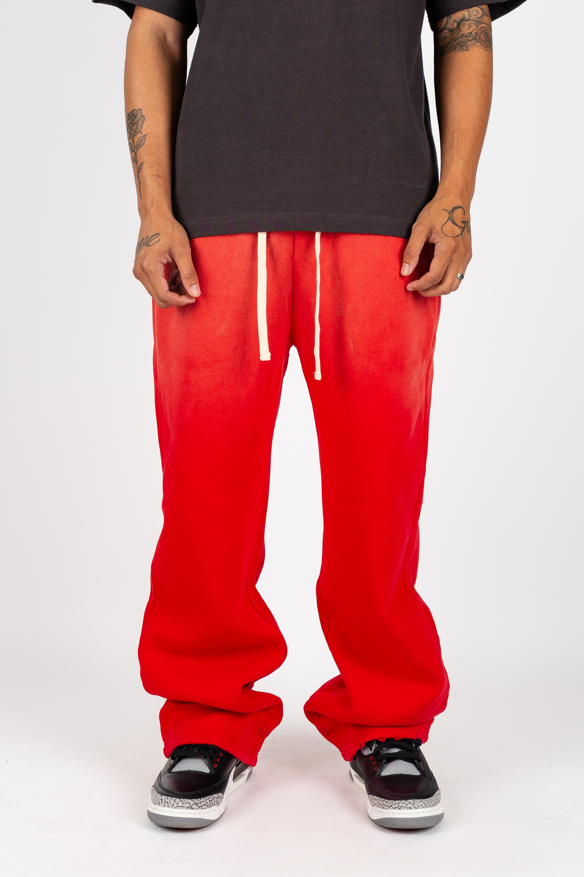 Superline Weathered Sweatpants — detail shot 14
