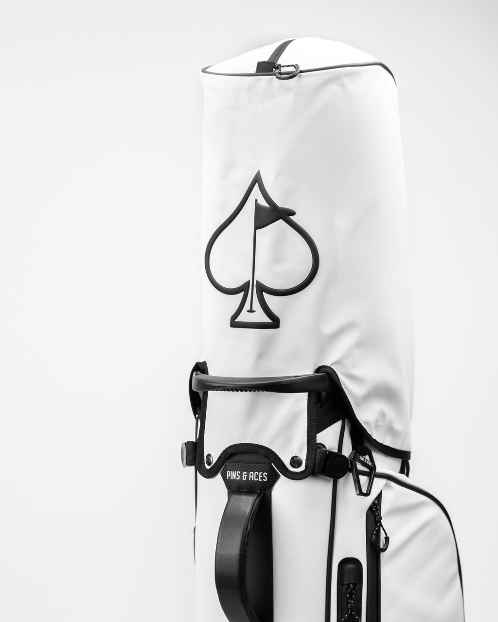 Pins and Aces Player Preferred™ Golf Bag - Domino — detail close-up