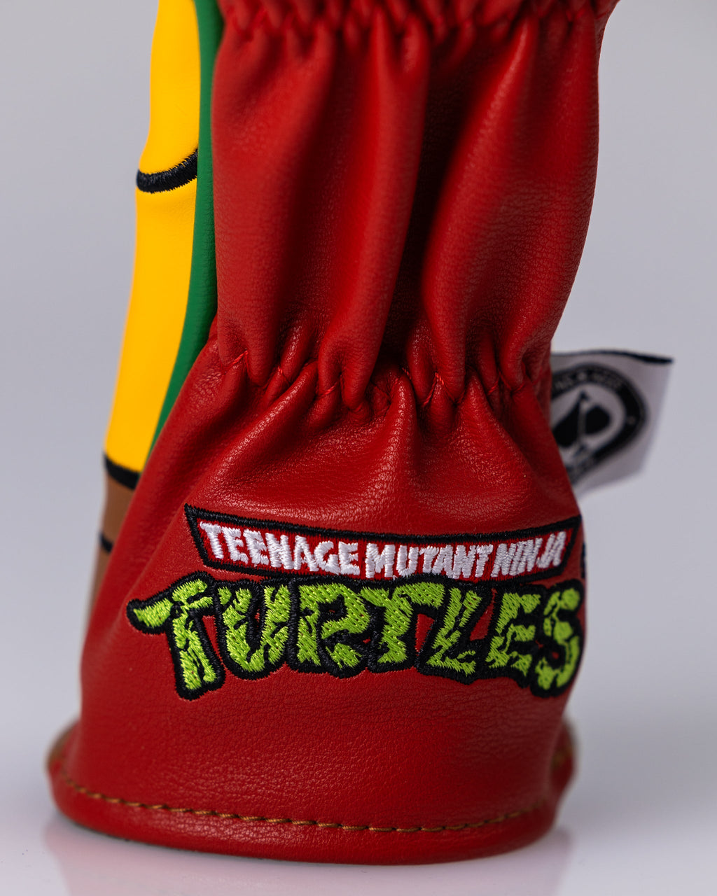 TMNT - Raphael Hybrid Cover – Pins and Aces, view 17