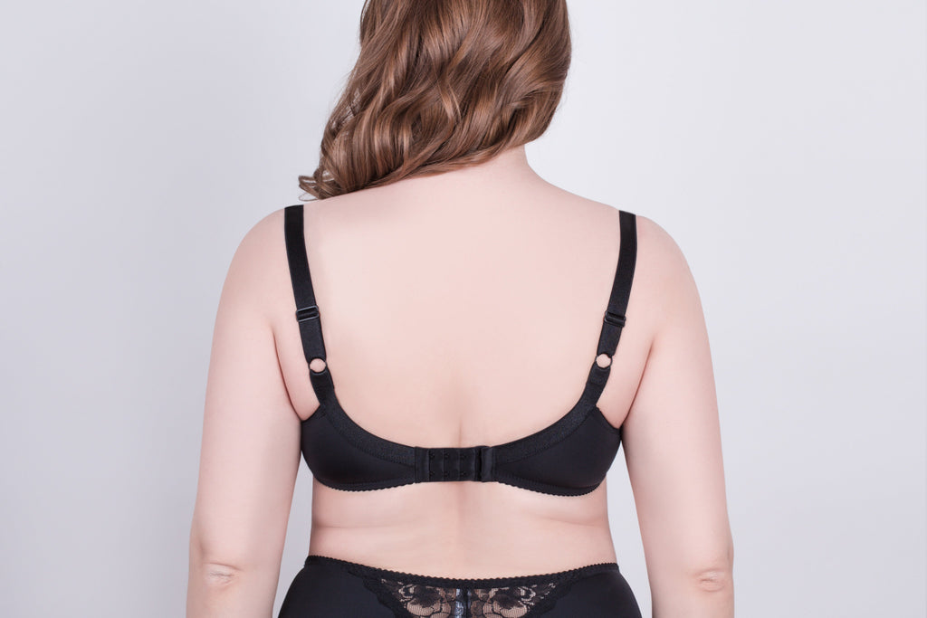 TheRanok.com Bra Milavitsa 116180 - Lace Balconette with Cotton Cups — lifestyle context