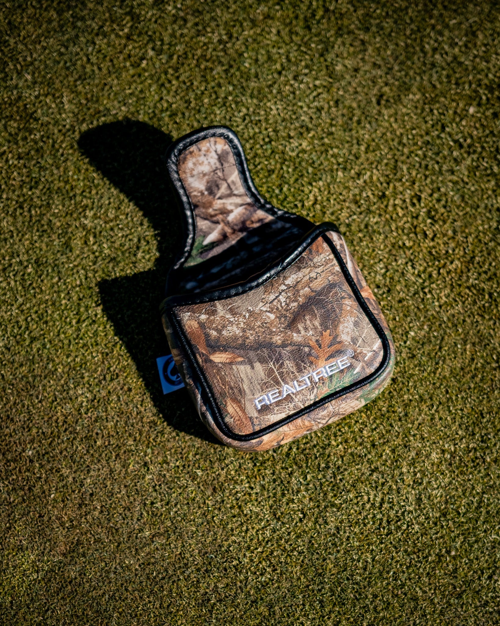 Realtree - Mallet Cover – Pins and Aces, view 9