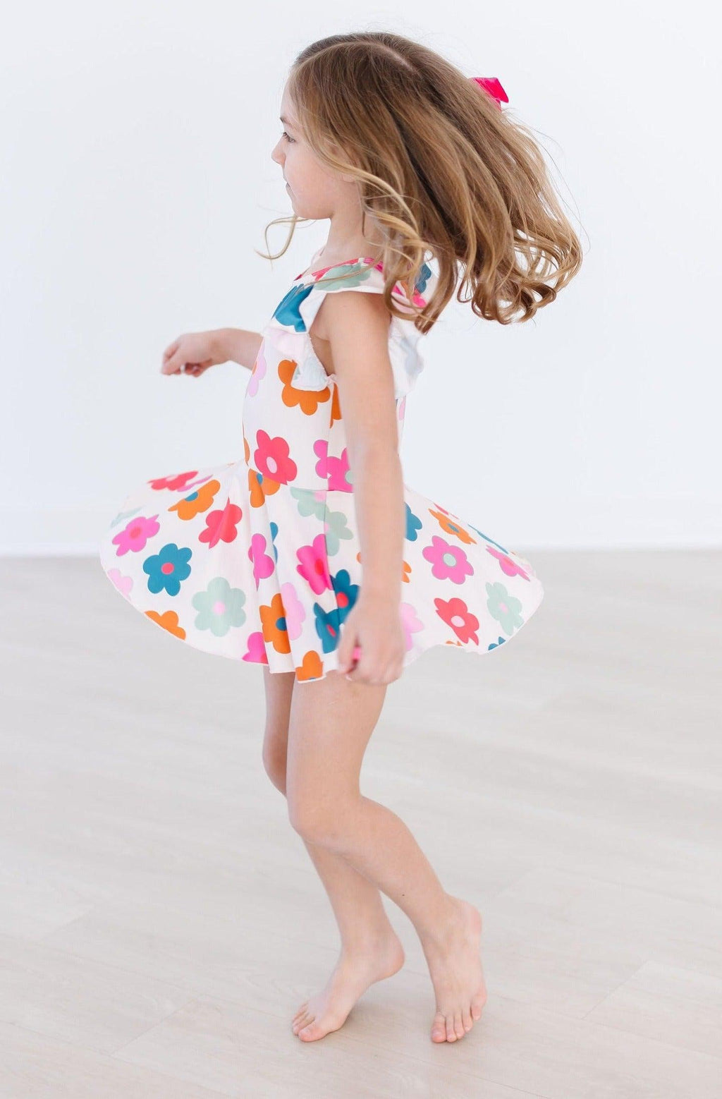 Mila & Rose ® Retro Floral S/S Twirl Leotard — size reference