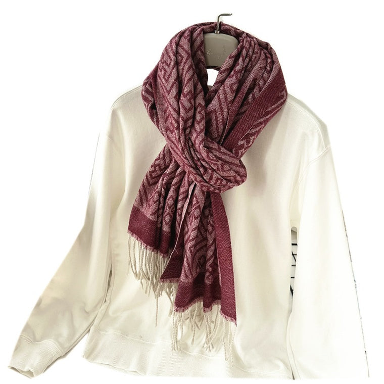 KADOU BOUTIQUE Reversible Winter Scarf — detail close-up