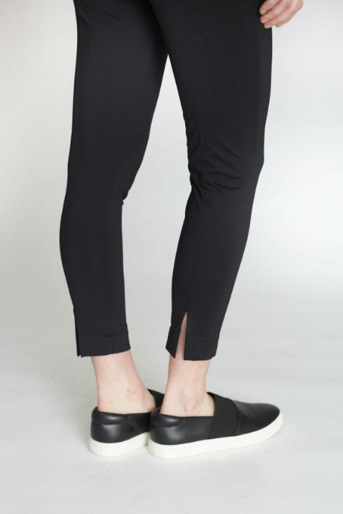 Buki Rise & Shine Legging Pant (Black) — back view