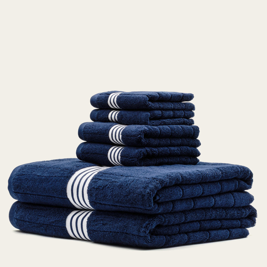 Italic Nautilus Towels — comparison shot
