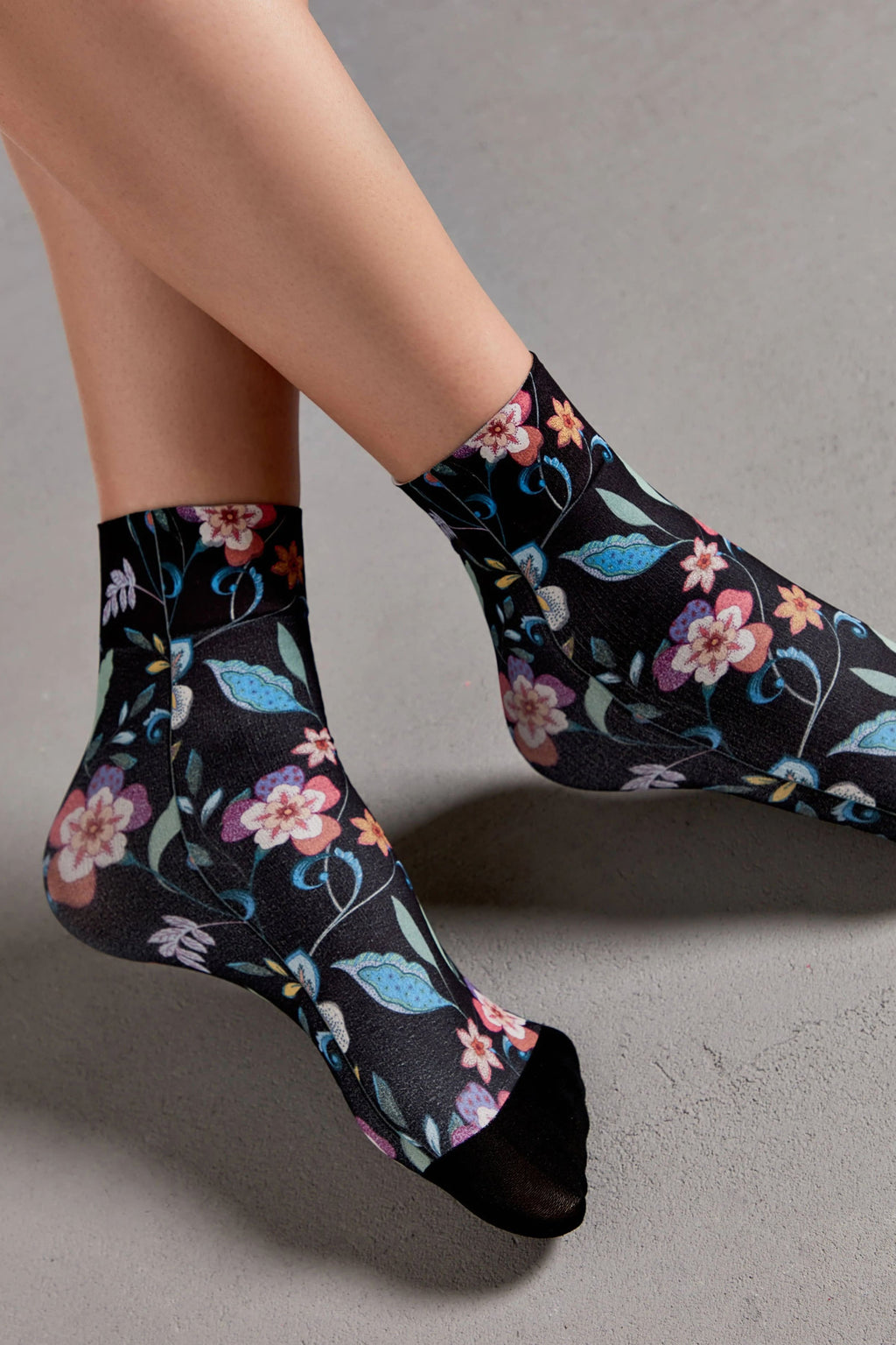 TheRanok.com Socks Conte Fantasy 905 - Flowers — main product shot