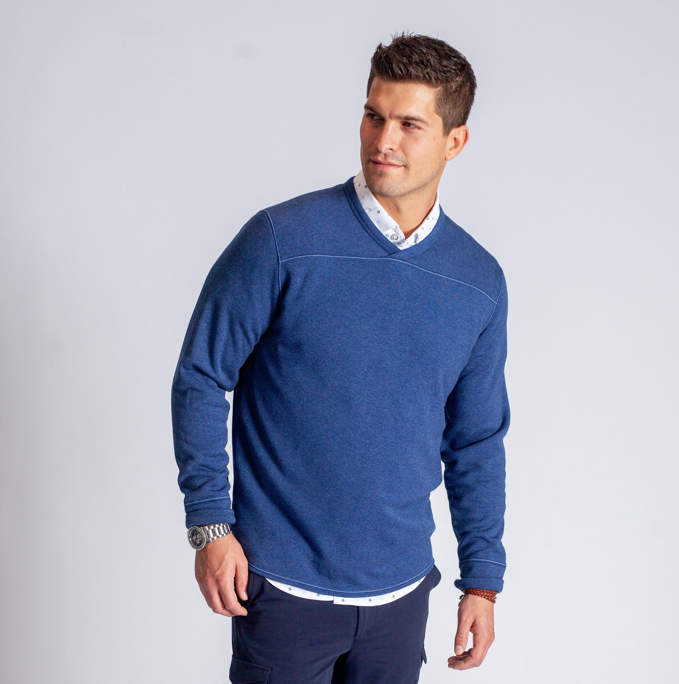 Buki Rugvee Pullover V-Neck Sweatshirt - Tokyo Blue — lifestyle context