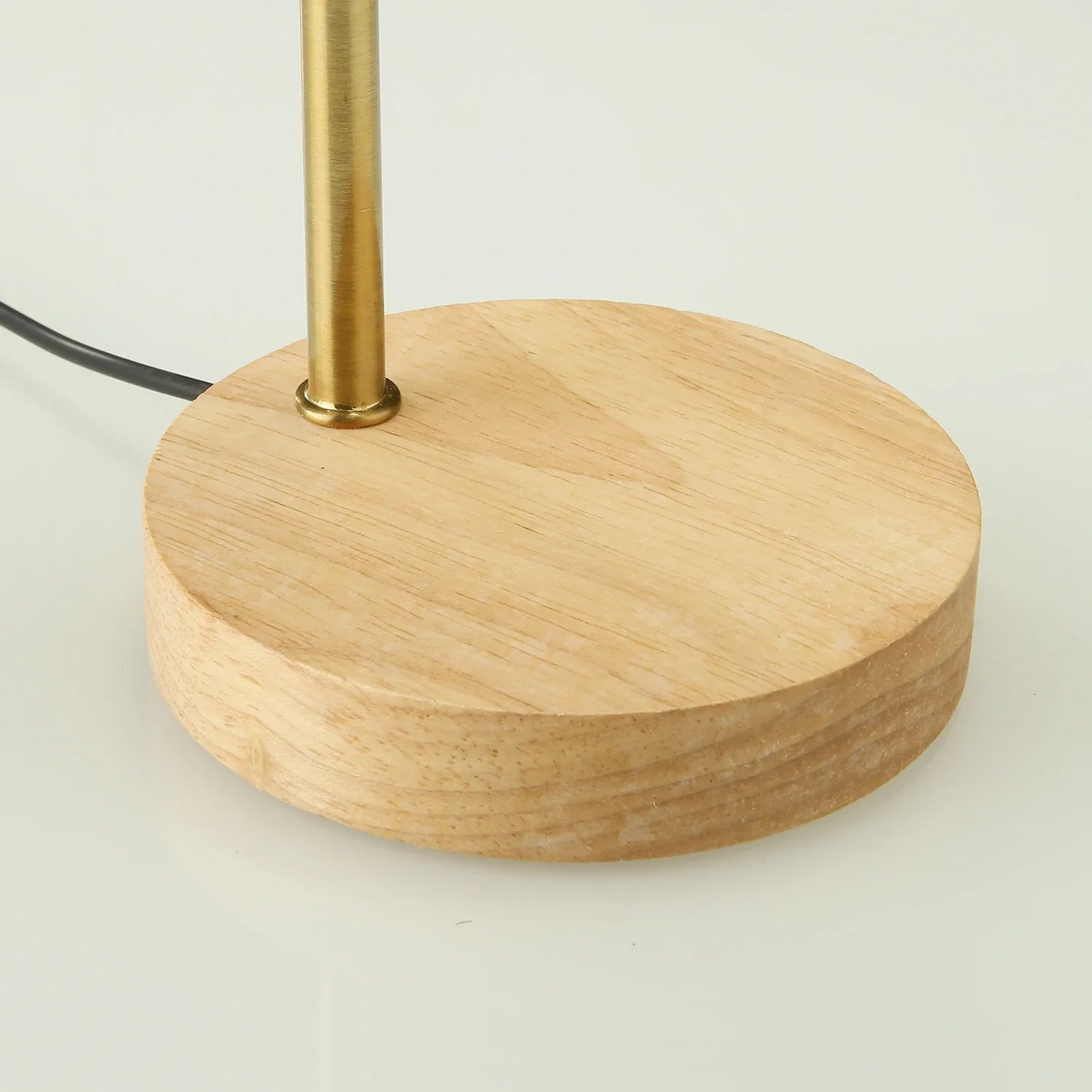 Perfecsy Wooden LED Table Lamp USB Powered Desk Lamp with 180° Adjustable Angle Night Light Minimalist Bedside Lamp for Bedro
