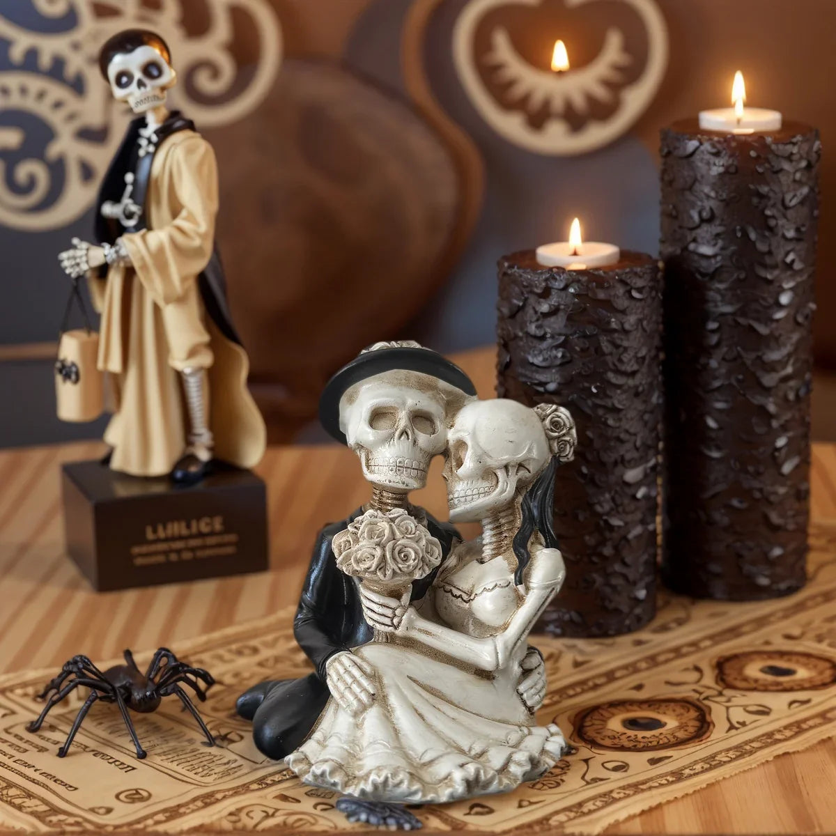 Perfecsy 1 Piece Skull Couple Decoration - Gothic Romantic Resin Art Decoration, Halloween Decoration, Unique Home and Escape
