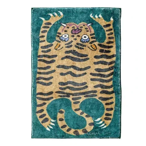 Perfecsy VIKAMA Cartoon Leopard Carpet For Cooling And Warmth, Home Decoration, Bedroom Plush Floor Mat, Living Room Rest Are