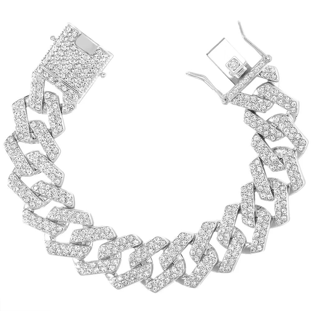 SORI STYLE 14MM Cuban Link Chain Bracelet — product on model