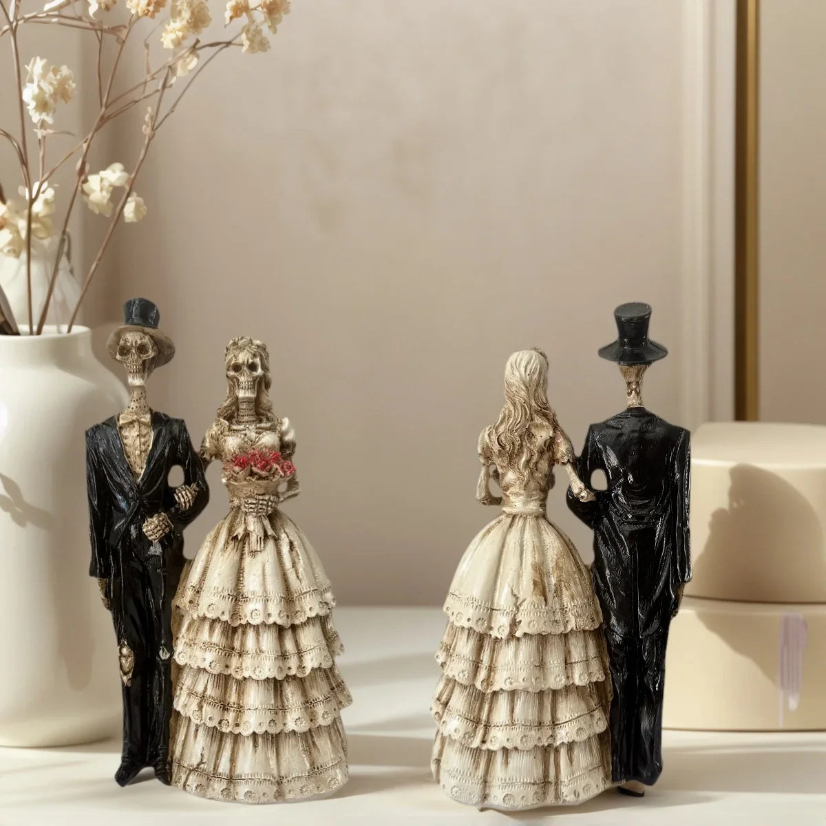 Perfecsy 1 Halloween Couple Skeleton Statue Ornament, Vintage Wedding Dress Style, Home Desktop Party Decoration, Spooky and 