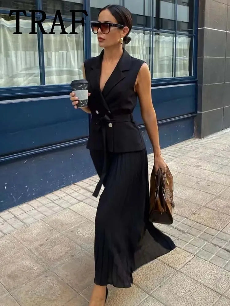 Envy NYC Envy NYC Cali Rouched MIDI Dress — Envy NYC branding close-up