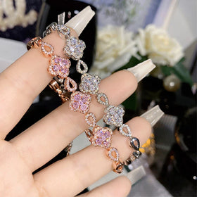 Four petal flower bracelet