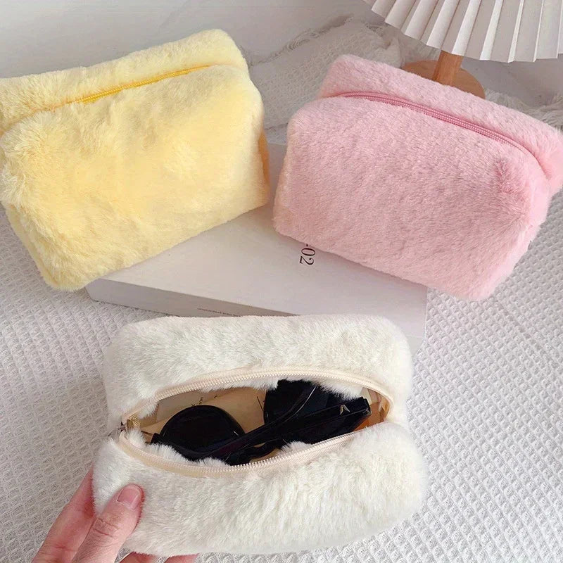 Perfecsy Comfortable Winter Plush Cosmetics Storage Bag - Portable Cosmetics Storage Bag Tote Bag, Stationery Pencil Case — d