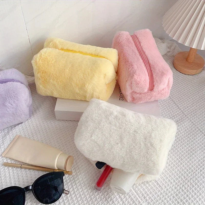 Perfecsy Comfortable Winter Plush Cosmetics Storage Bag - Portable Cosmetics Storage Bag Tote Bag, Stationery Pencil Case — l