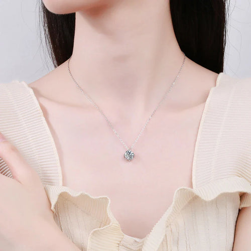 VVS1 D Moissanite Diamond Pendant Necklace for Women
