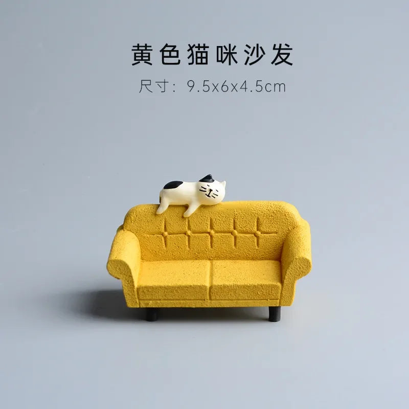 Perfecsy ZAKKA Miniatures Study Bookcase Home Decor Cute Cartoon Cat Retro Desk Gramophone Ornament Crafts Dollhouse Accessor