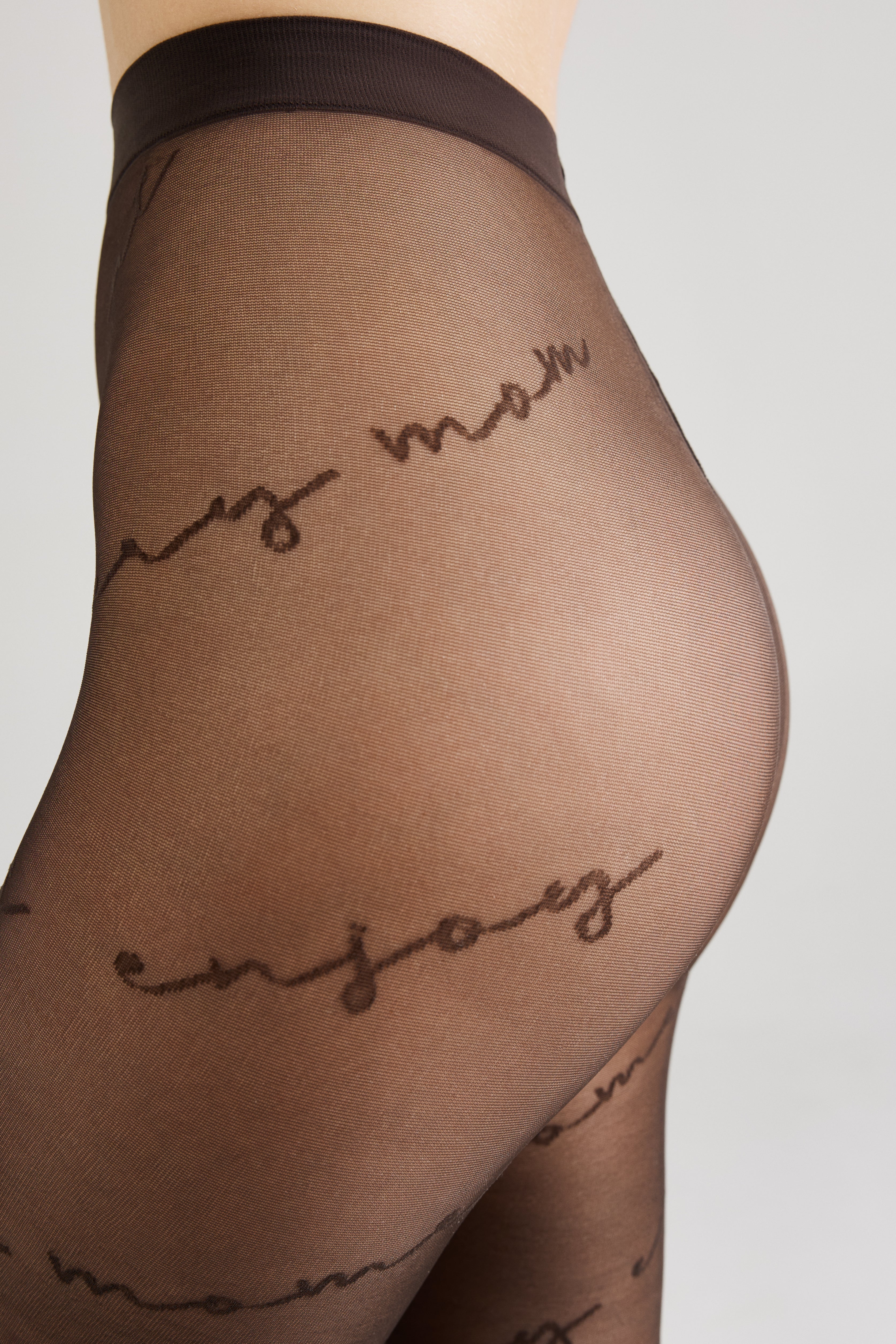 TheRanok.com Fantasy Tights Conte Sentiment - Diagonal Inscriptions — feature highlight