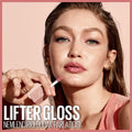 Maybelline New York Lifter Gloss - Hyaluronic Acid Lip Gloss for Moisturizing & Plumping - Non-Sticky Formula