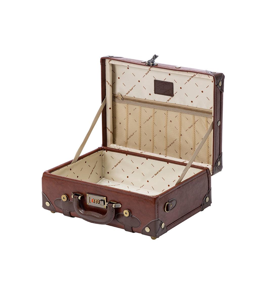 The Voyager Briefcase