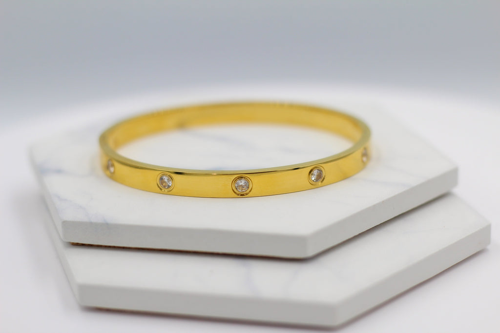 KADOU BOUTIQUE Sparkle Hinged Bangle — packaging