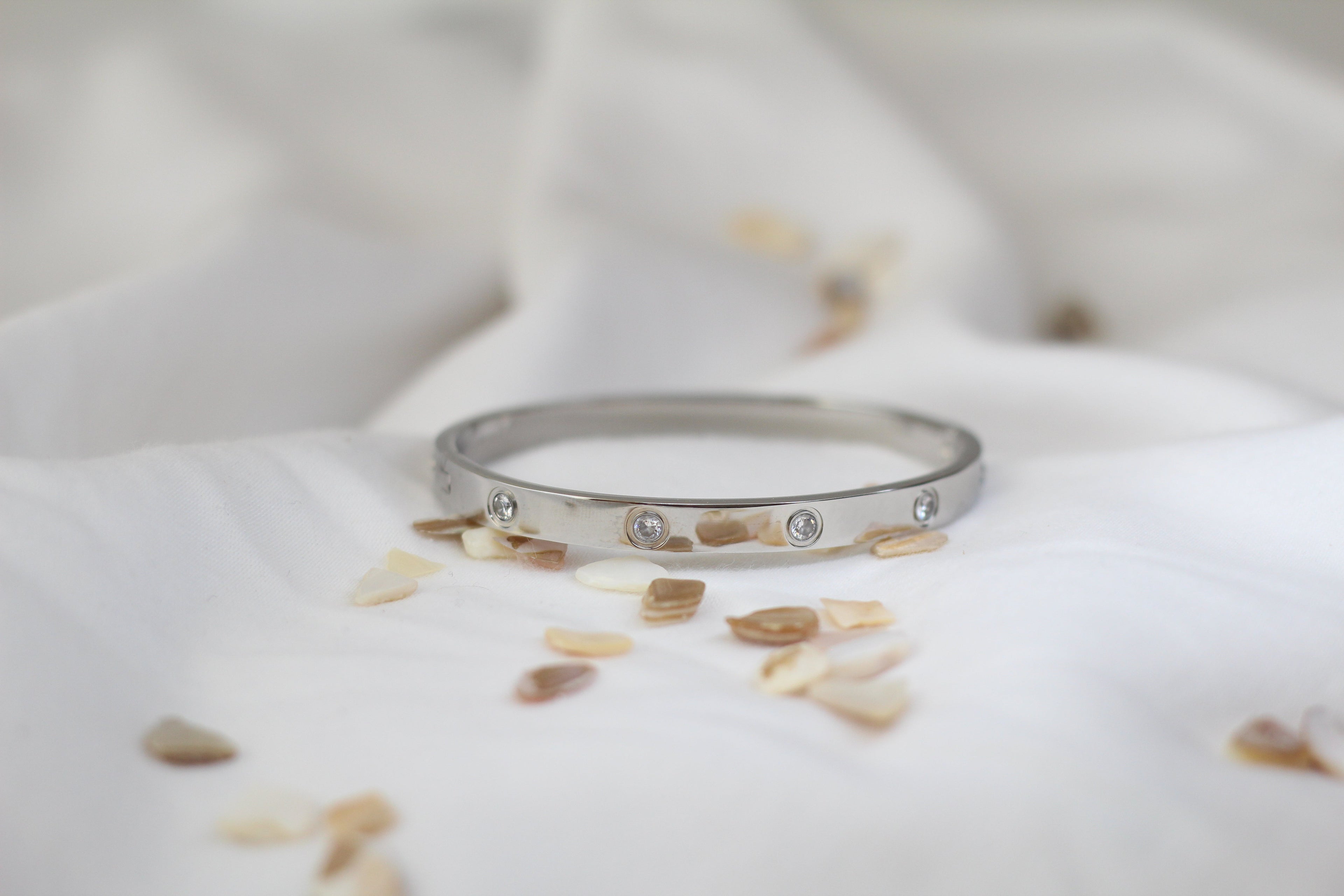 KADOU BOUTIQUE Sparkle Hinged Bangle — comparison shot