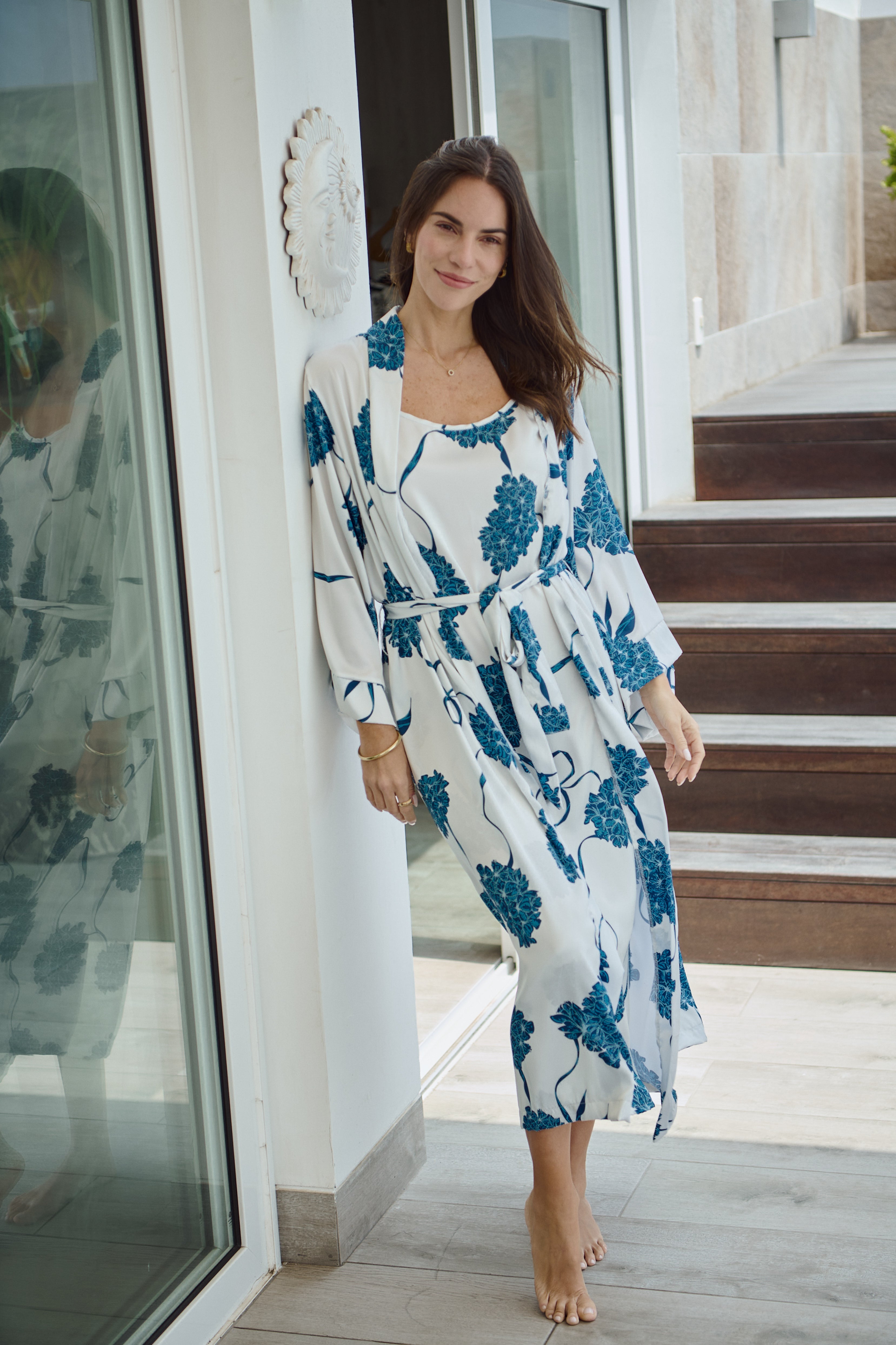 Simoné Sleepwear USA Washable Silk Kimono - Blossom — in-use photo