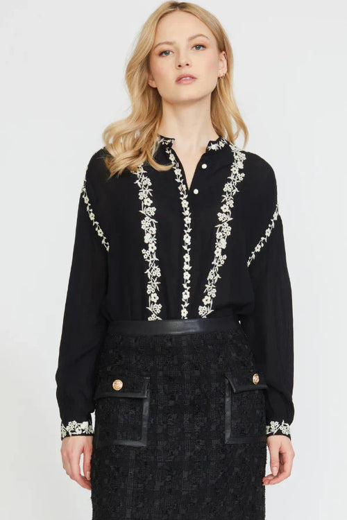 KADOU BOUTIQUE Embroidered Edge Stand Collar Blouse — detail close-up
