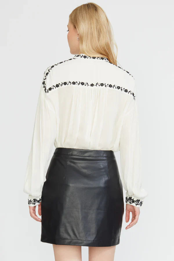 KADOU BOUTIQUE Embroidered Edge Stand Collar Blouse — back view