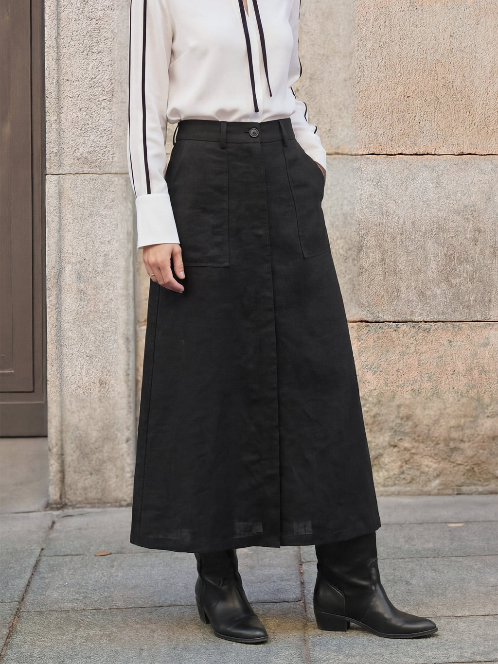 LINTICO Linen-Lyocell Patch Pocket Placket Skirt LYRA — construction detail