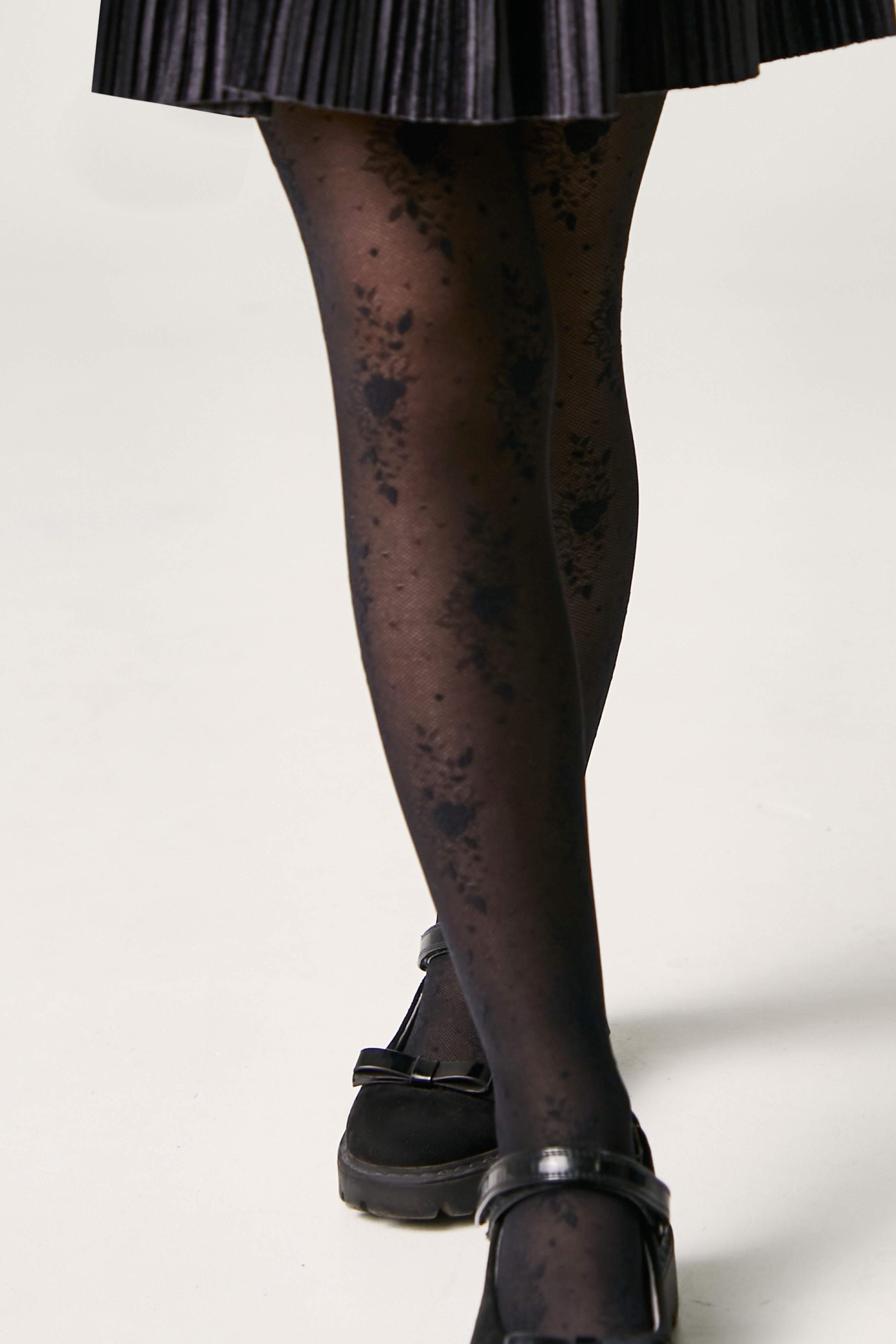 TheRanok.com Conte Tights for girls Sofia 20 Den - Floral Pattern — side view