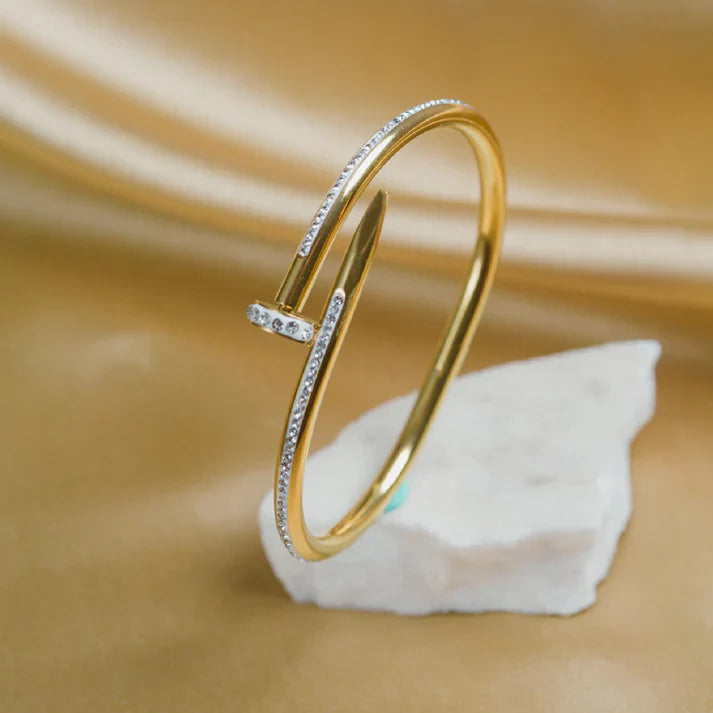 SORI STYLE Nail Diamond Bracelet - Sori Style — side view