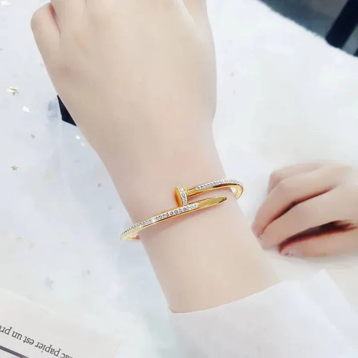 SORI STYLE Nail Diamond Bracelet - Sori Style — alternative angle