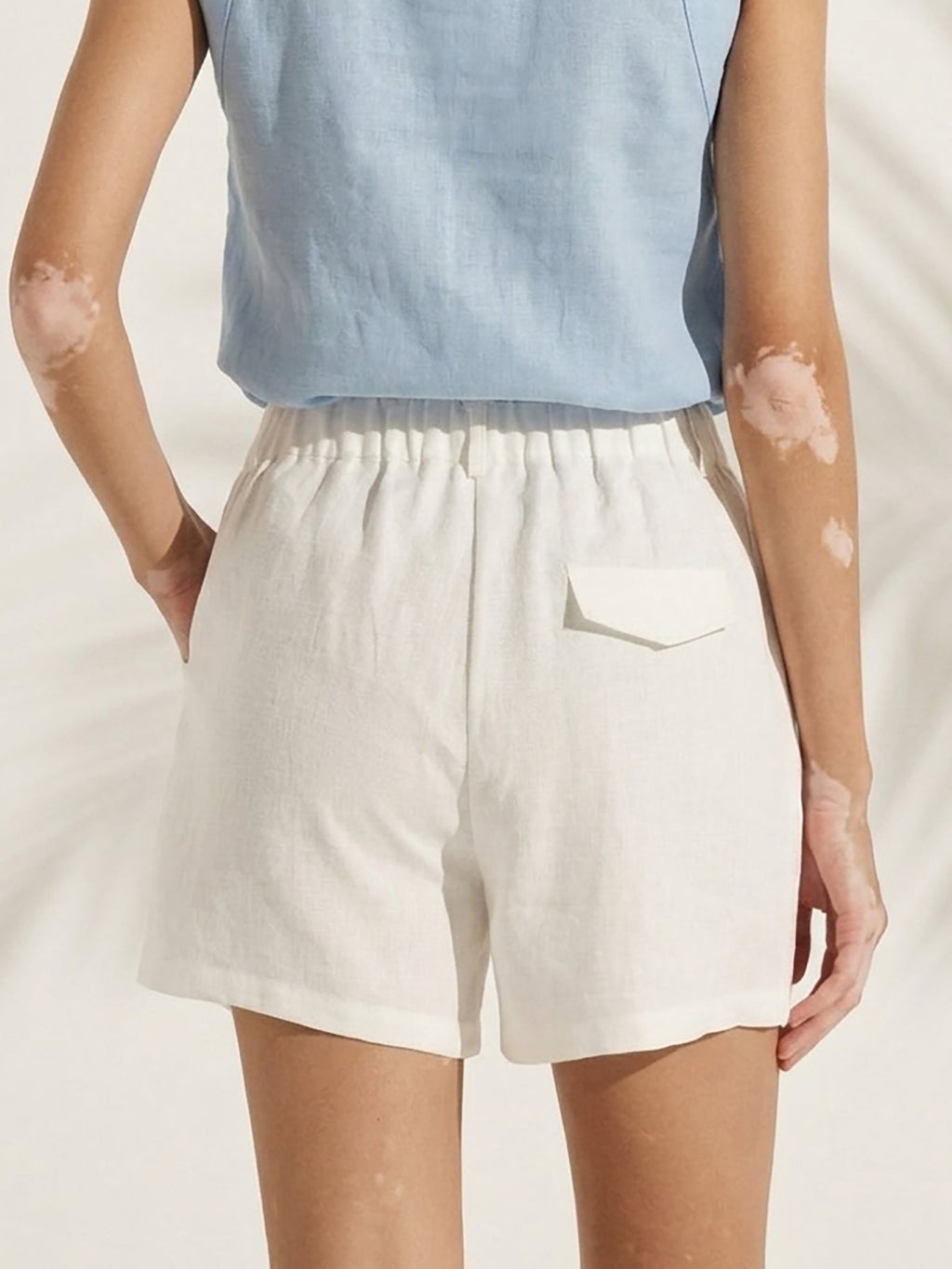 LINTICO 100% Linen Pleated Linen Shorts ELLEN — detail shot 6